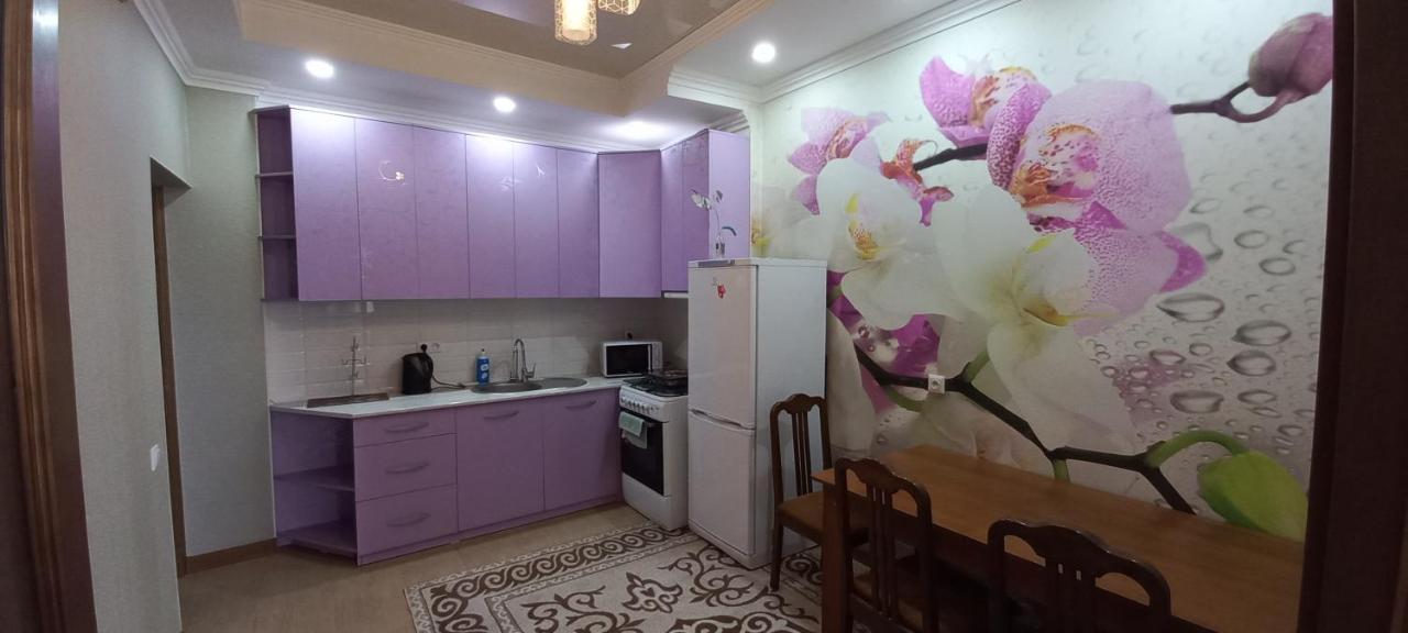 879 Apartment In บิชเคก ภายนอก รูปภาพ